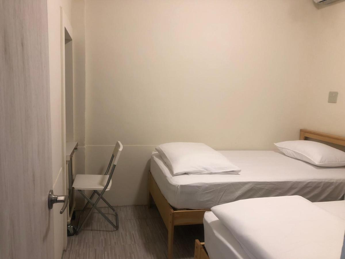 Simple Walk Guest House 小公寓 Tainan Exterior photo